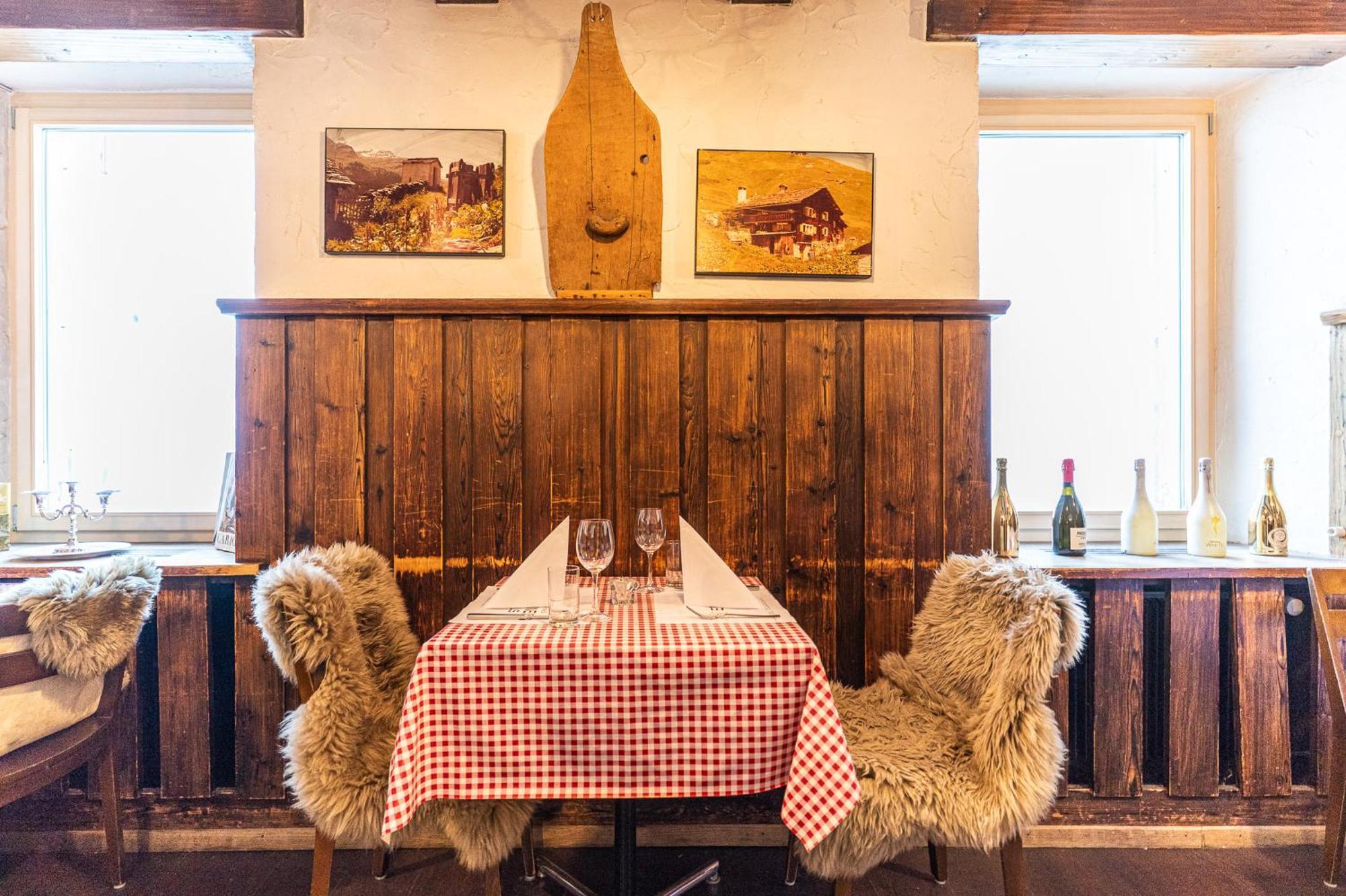 Gasthaus Edelweiss Vals Exterior photo