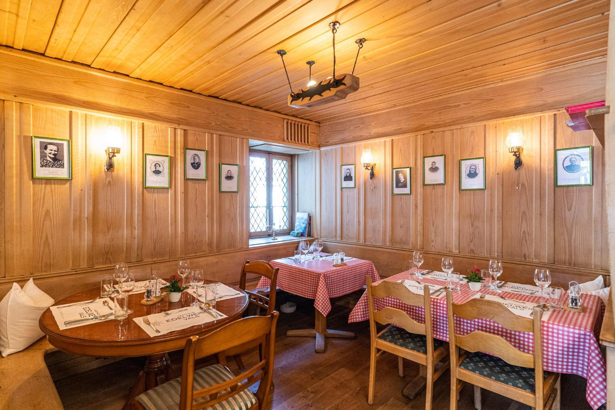 Gasthaus Edelweiss Vals Exterior photo